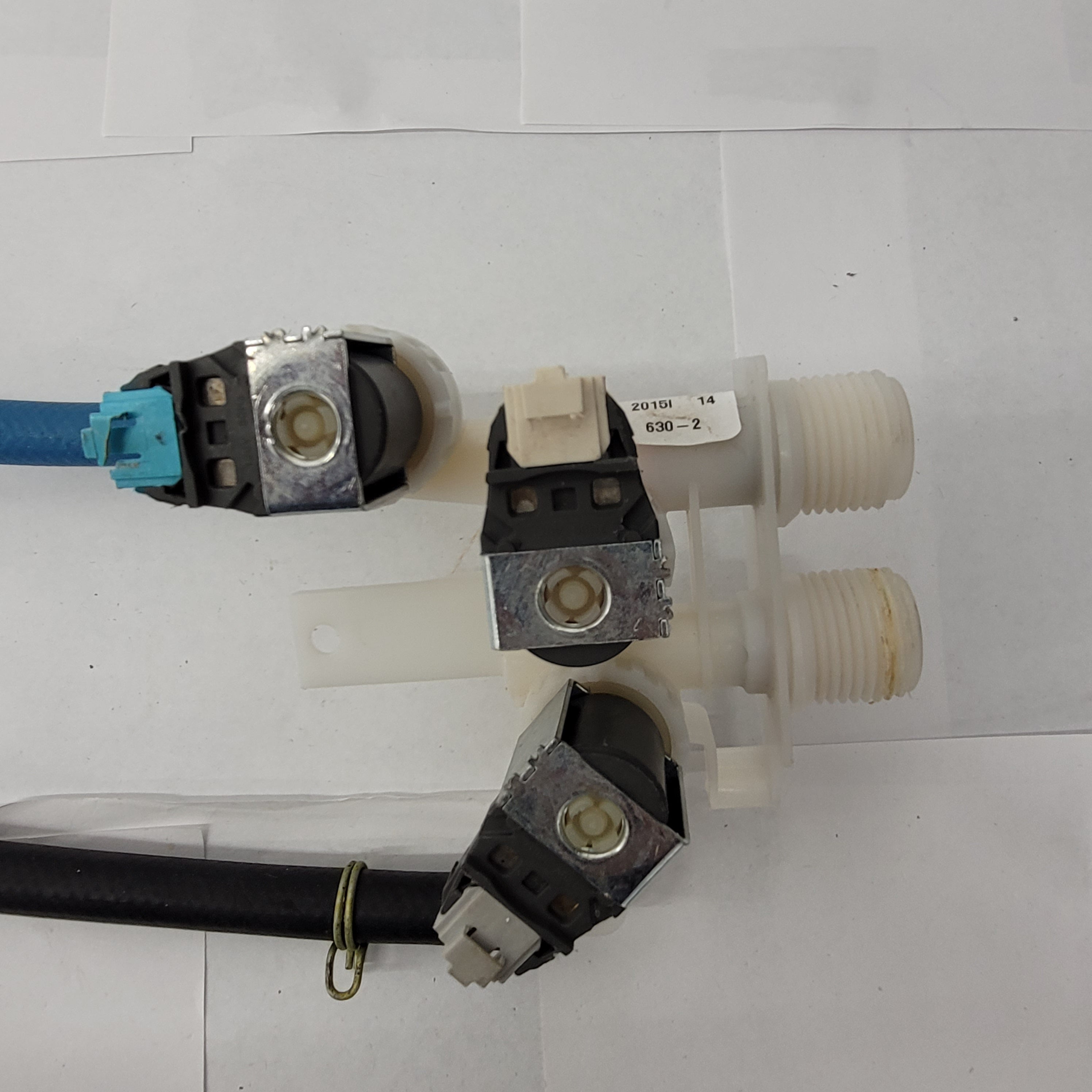 Whirlpool Washer Water Inlet Valve and Hose Assembly W10599356 W10509710 Whirlpool Washer Water Inlet Valve and Hose Assembly W10599356 W10509710